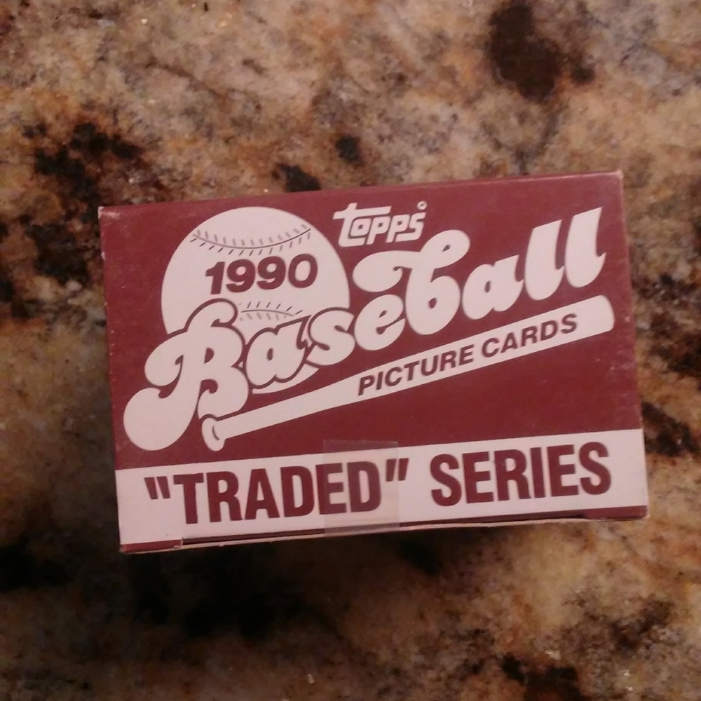 1990 Topps Traded Series Baseball Cards (2)